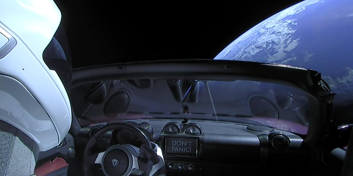Falcon Heavy'nin ilk uçuşundan muhteşem görüntüler